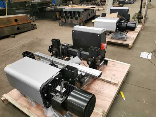 Elektrische Europese Staalkabeltakel met Dubbele Snelheid 220V-690V 50/60Hz voor Bouwplaatsen